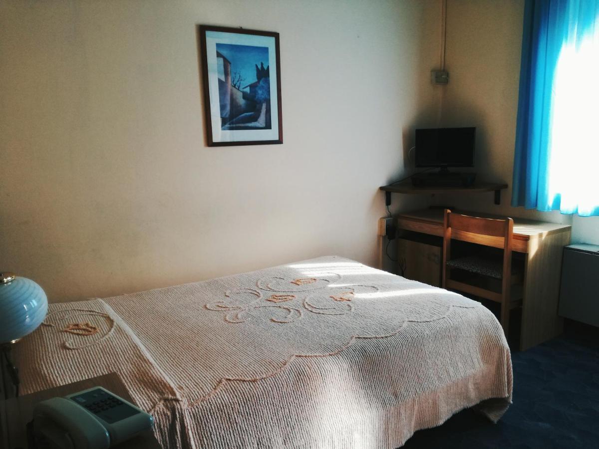 Hotel One Via Roma, 82 Altopascio Eksteriør bilde
