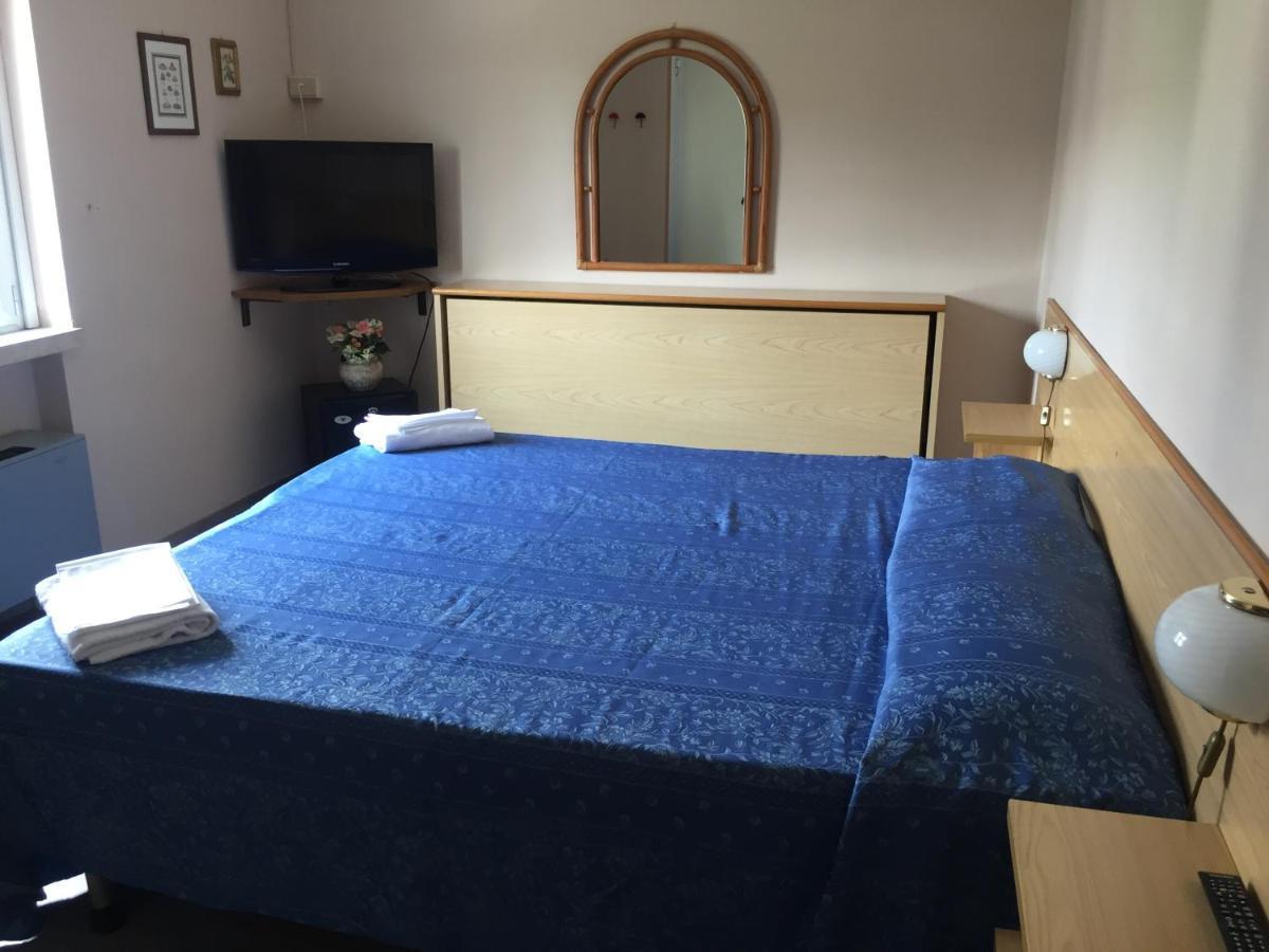 Hotel One Via Roma, 82 Altopascio Eksteriør bilde